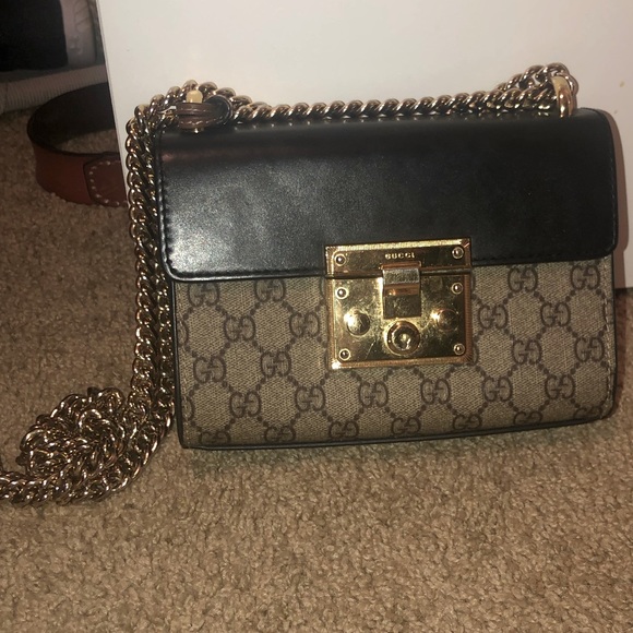 Gucci Crossbody - Picture 1 of 5